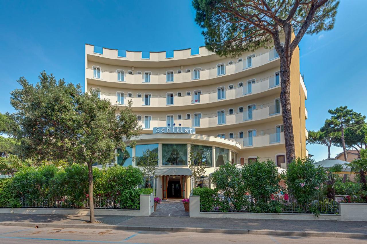 Hotel Schiller Cervia Buitenkant foto