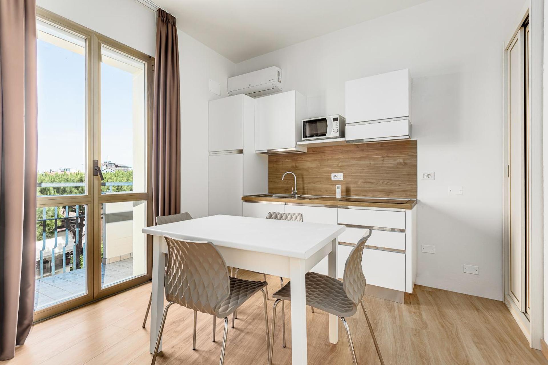 Hotel Schiller Cervia Buitenkant foto