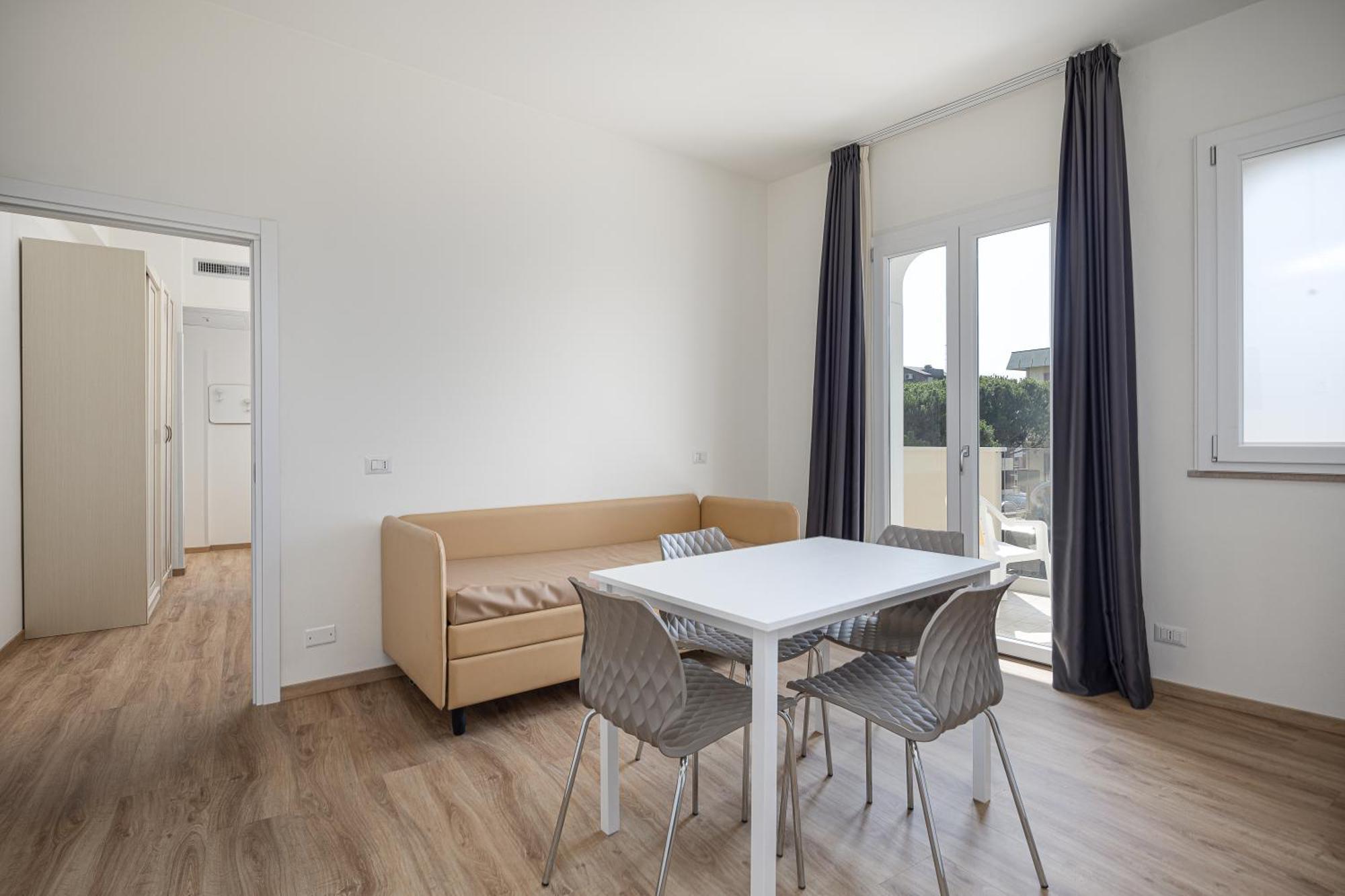 Hotel Schiller Cervia Buitenkant foto